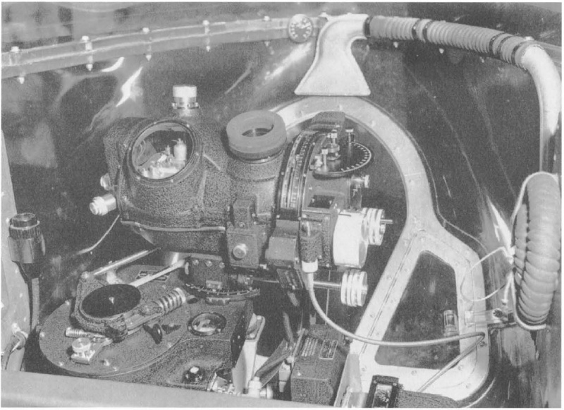 File:Norden Bombsight-BW.jpg