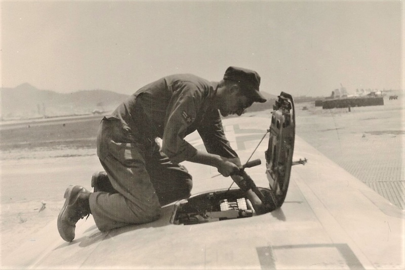 File:Wing Gun Adjustment.jpg